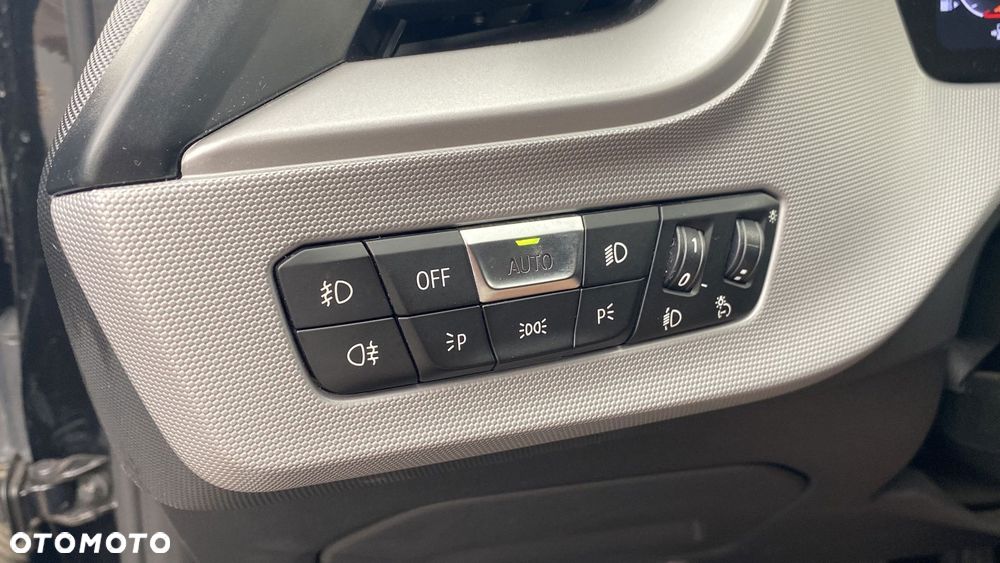 BMW Seria 1 118i Advantage - 22
