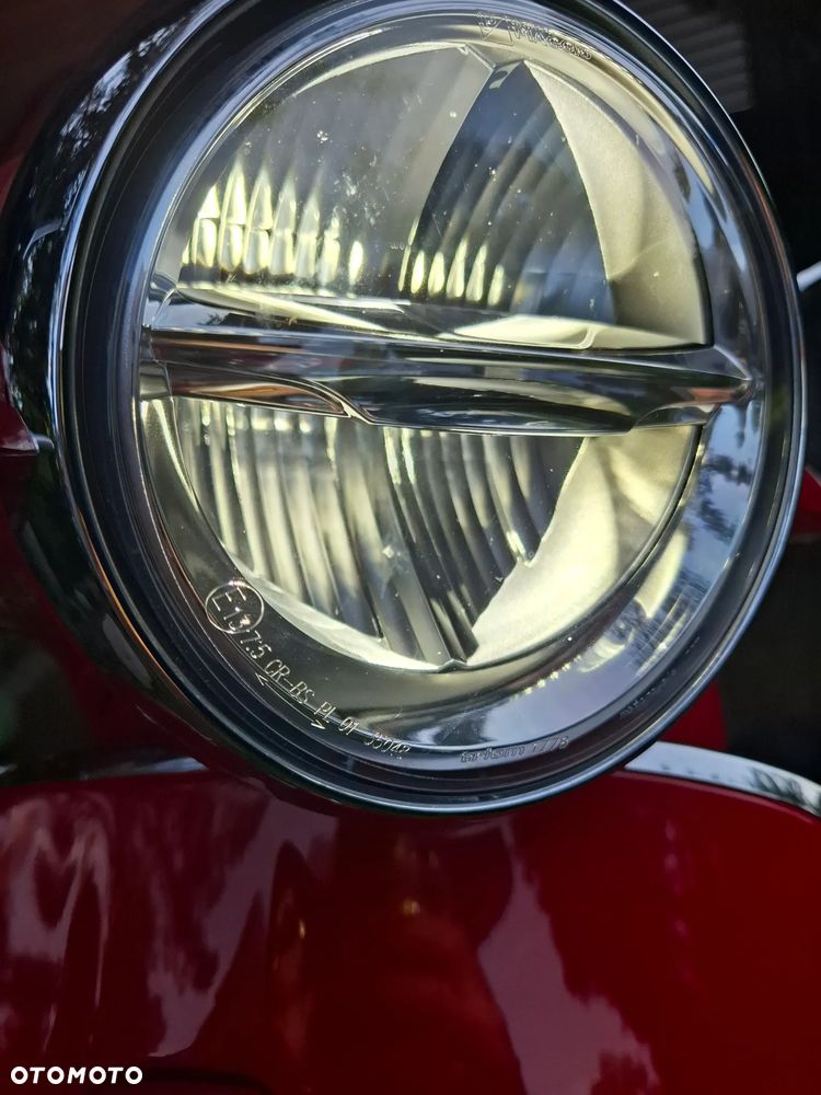 Piaggio Vespa - 11