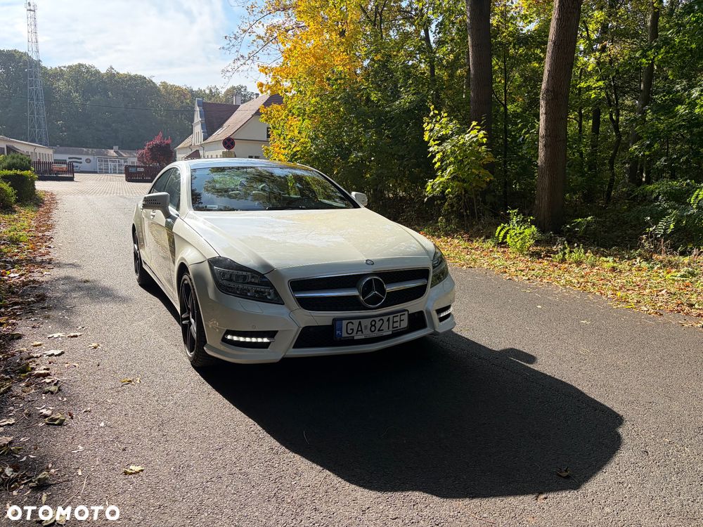 Mercedes-Benz CLS - 25