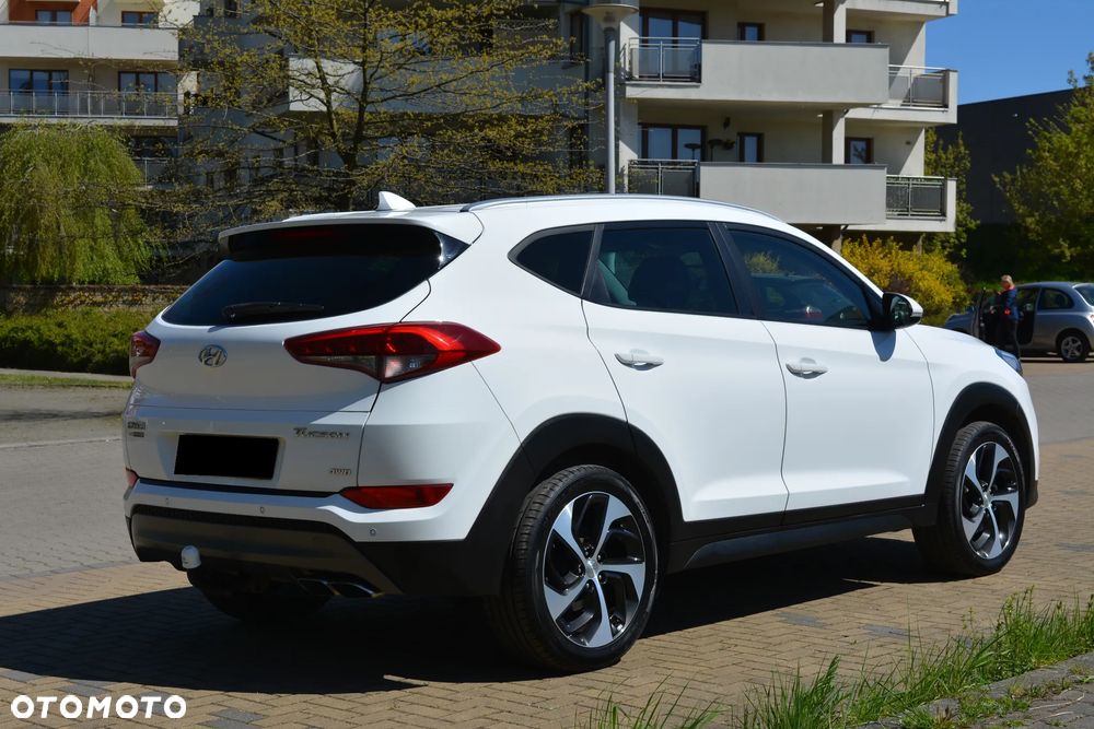 Hyundai Tucson 2.0 CRDI 4WD Style - 26