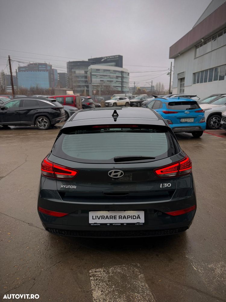 Hyundai i30 1.5 96CP M/T Comfort - 3