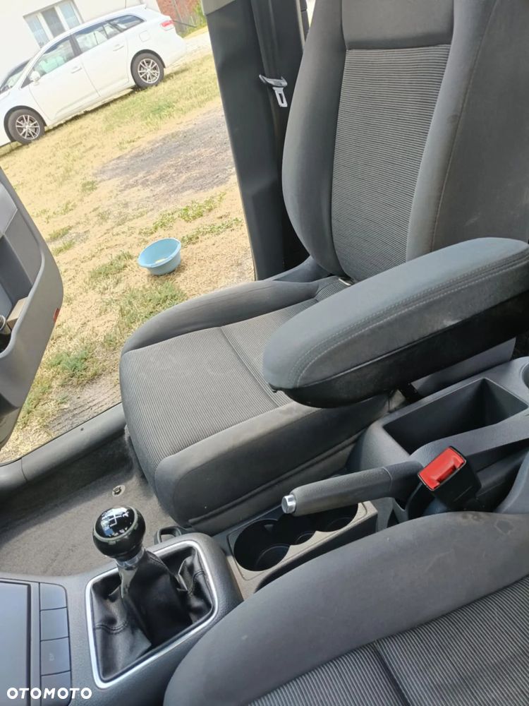 Volkswagen Golf Plus 1.9 TDI Comfortline - 10
