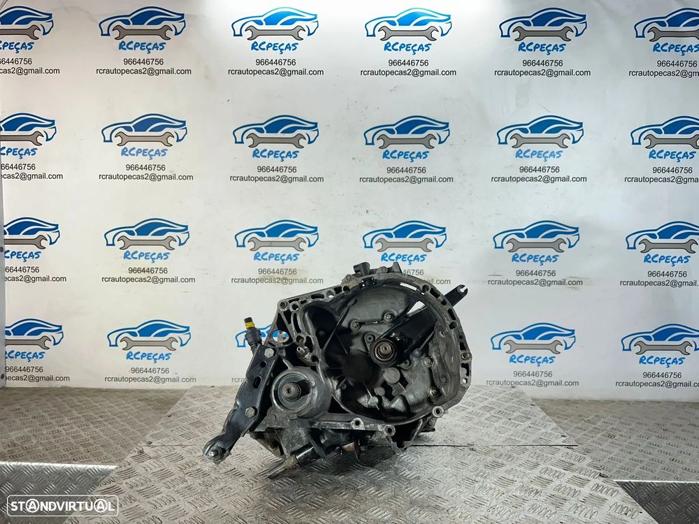 .Caixa 5 Velocidades Renault JB1974 1.9 D 1997 - 2005 - 1