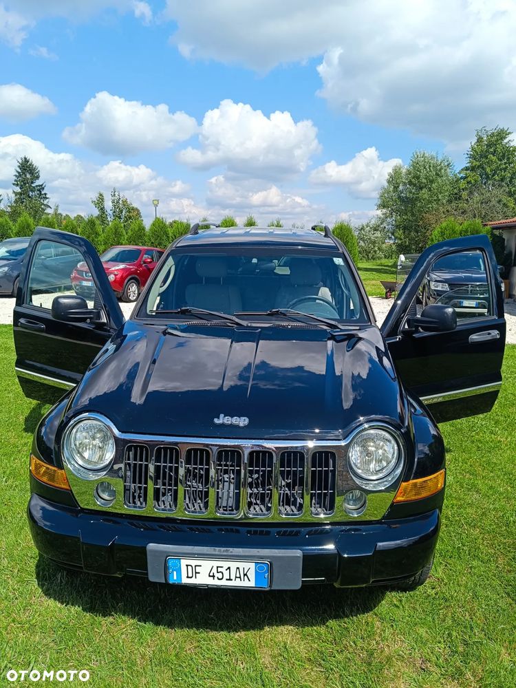 Jeep Cherokee 2.8 CRD Automatik Limited - 4