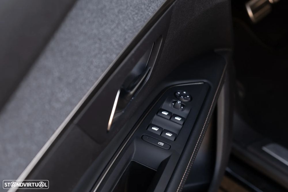 Peugeot 5008 - 34