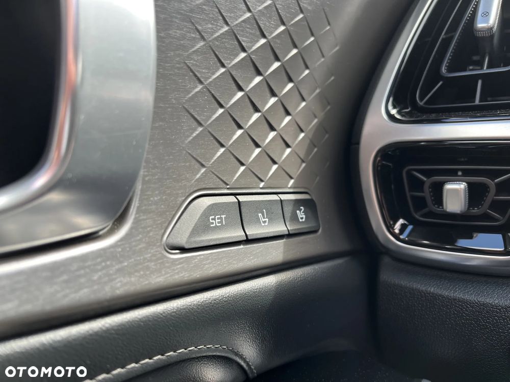 Kia Sorento 2.2 CRDi Prestige Line 4WD DCT 7os - 22