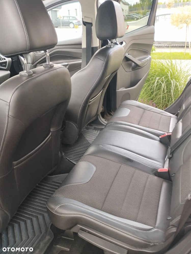 Ford Kuga 2.0 TDCi 4WD Titanium - 9