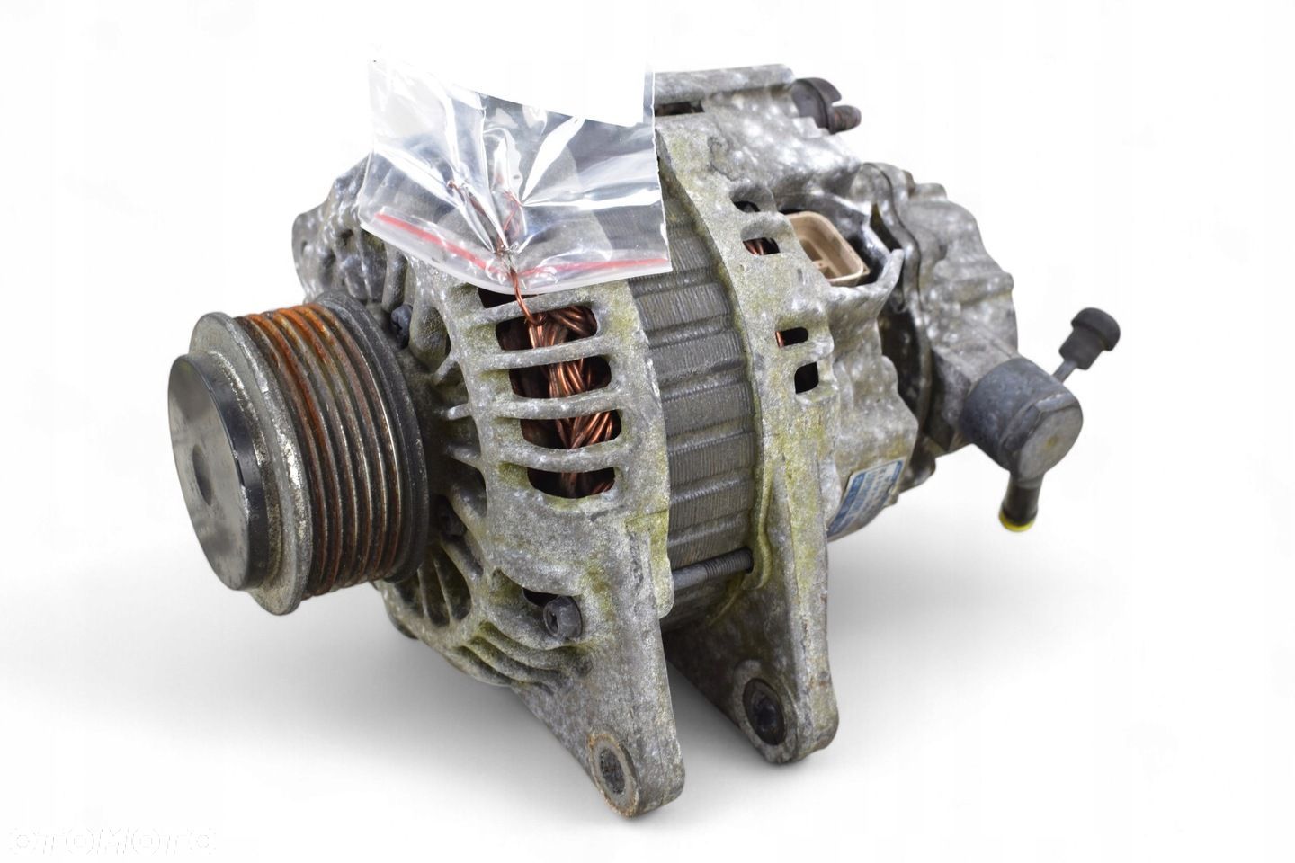 Alternator KIA SORENTO I 2.5 CRDI 37300-4A112 - 1