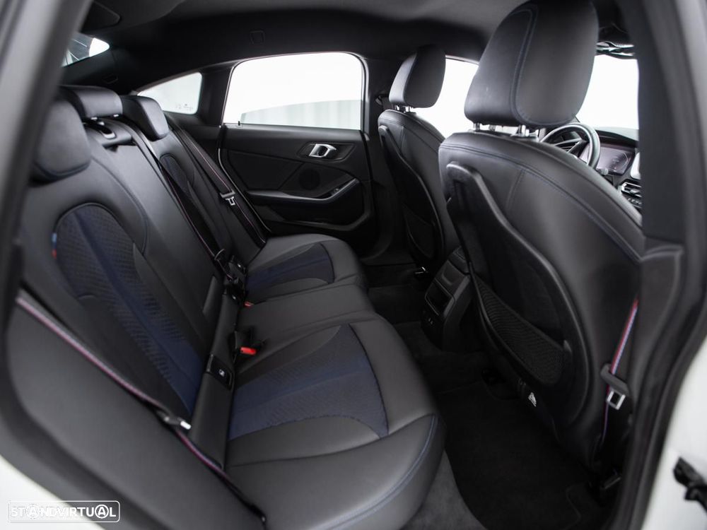 BMW 218 Gran Coupé d Pack Desportivo M - 12