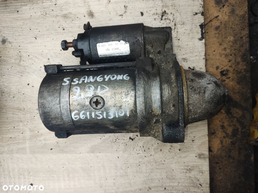 SSANGYONG KORANDO 2,9 rozrusznik - 1