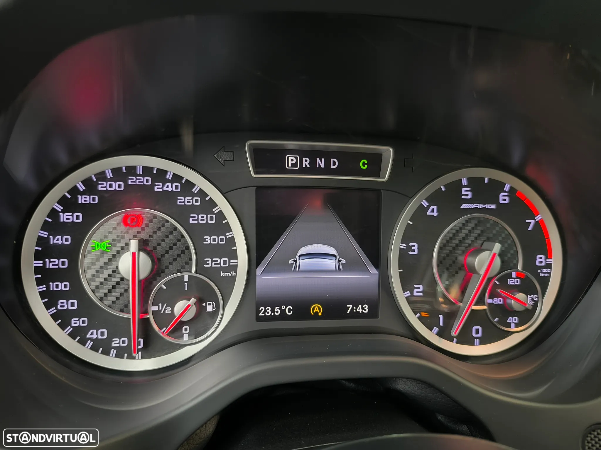 Mercedes-Benz A 45 AMG 4Matic Speedshift 7G-DCT - 43