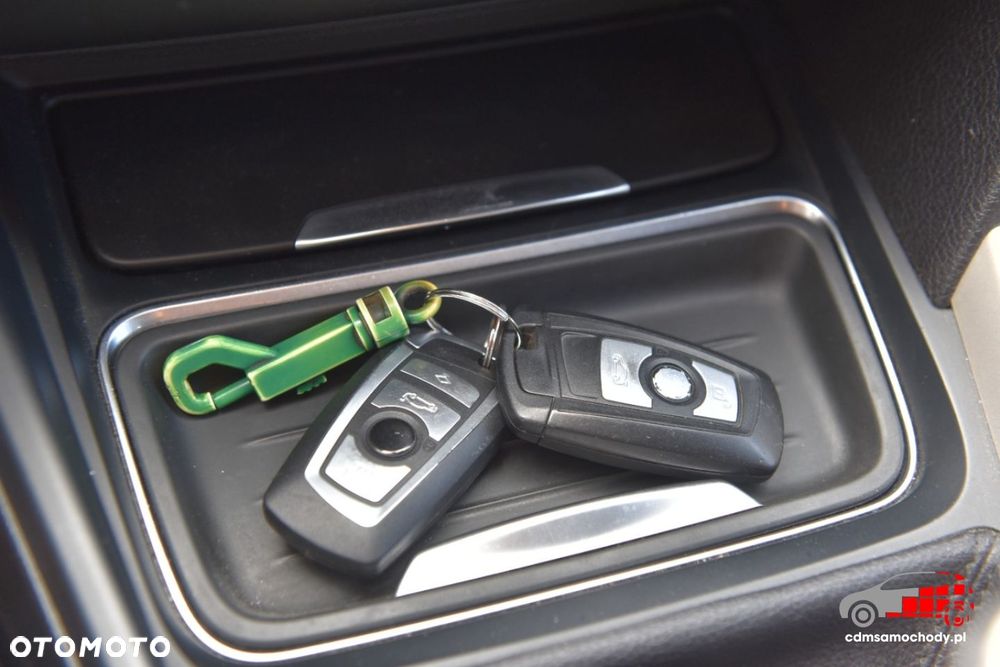BMW Seria 3 - 33