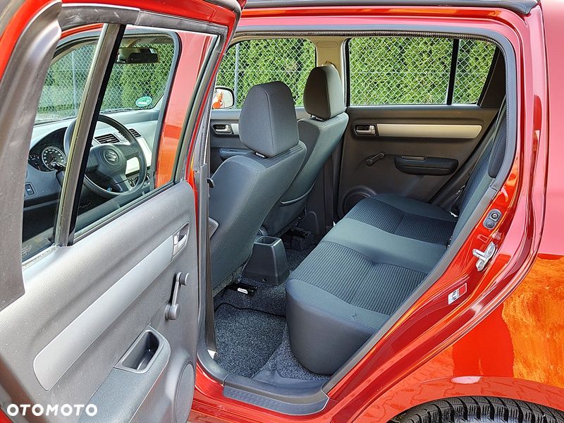 Suzuki Swift 1.3 GS / Premium - 6