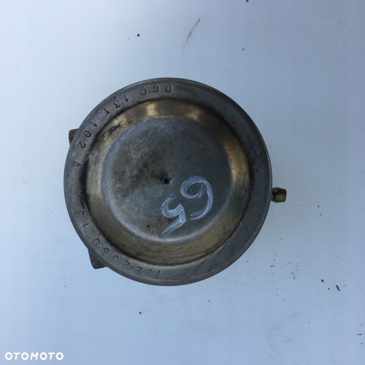 ZAWÓR EGR 06C131102A AUDI A4 B6 3.0 ASN - 1
