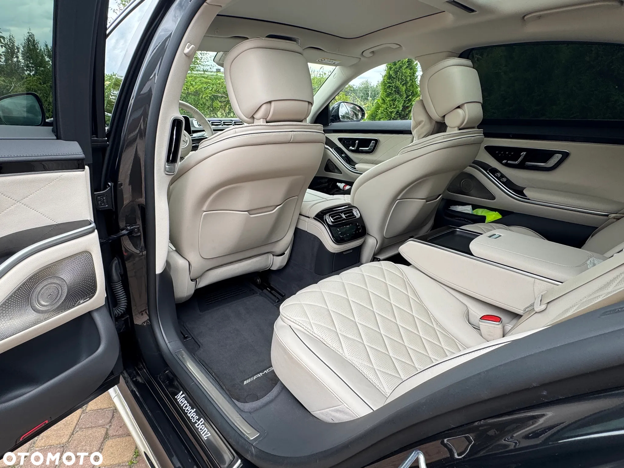 Mercedes-Benz Klasa S 400 d 4-Matic L 9G-TRONIC - 11