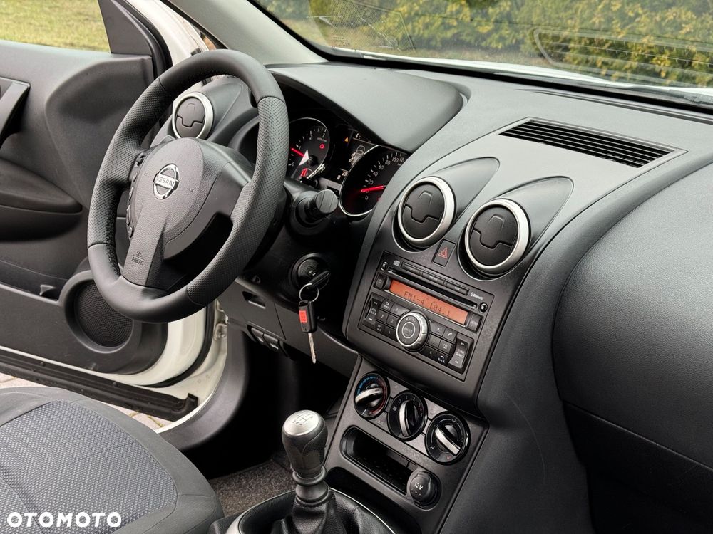 Nissan Qashqai 1.5 dCi DPF acenta - 24