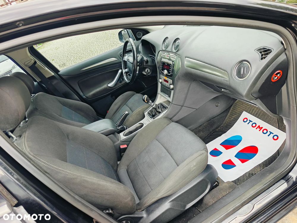 Ford Mondeo 1.8 TDCi Titanium - 17
