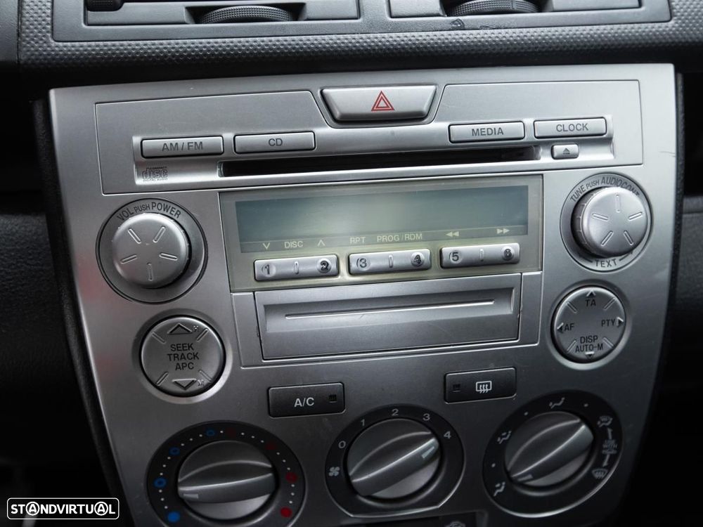 Mazda 2 - 14