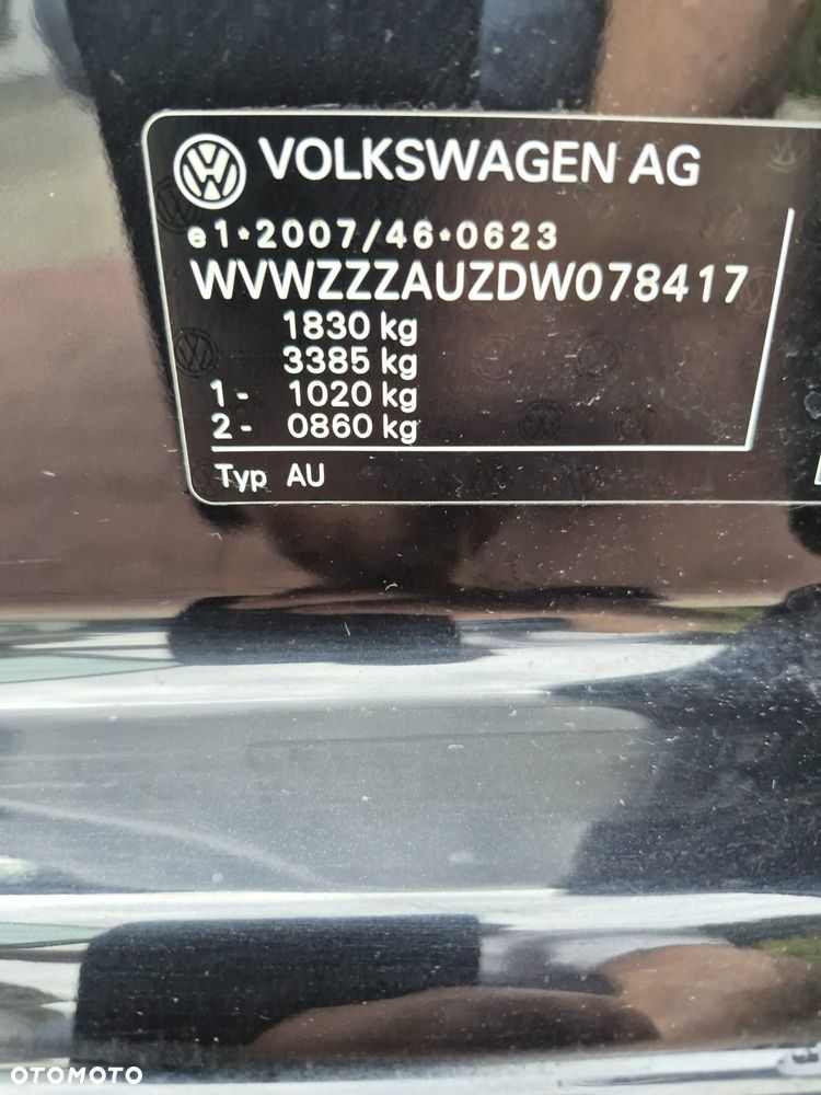 Volkswagen Golf 1.6 TDI DPF DSG Highline - 24