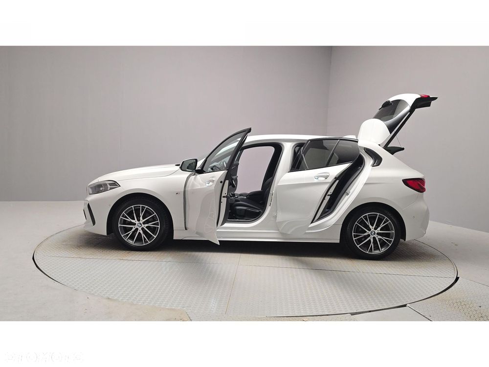 BMW Seria 1 118d M Sport - 10