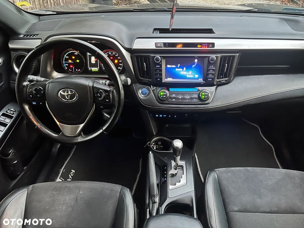 Toyota RAV4 Hybrid Selection 4x2 - 14