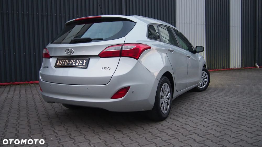 Hyundai i30 1.4 Family - 5