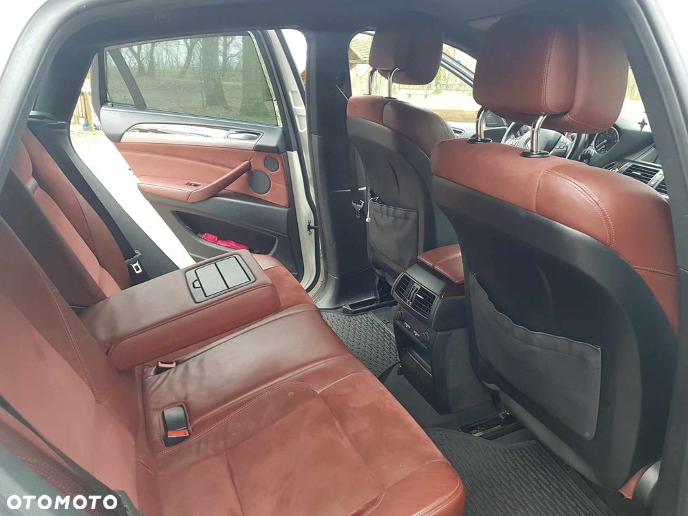 BMW X6 - 16
