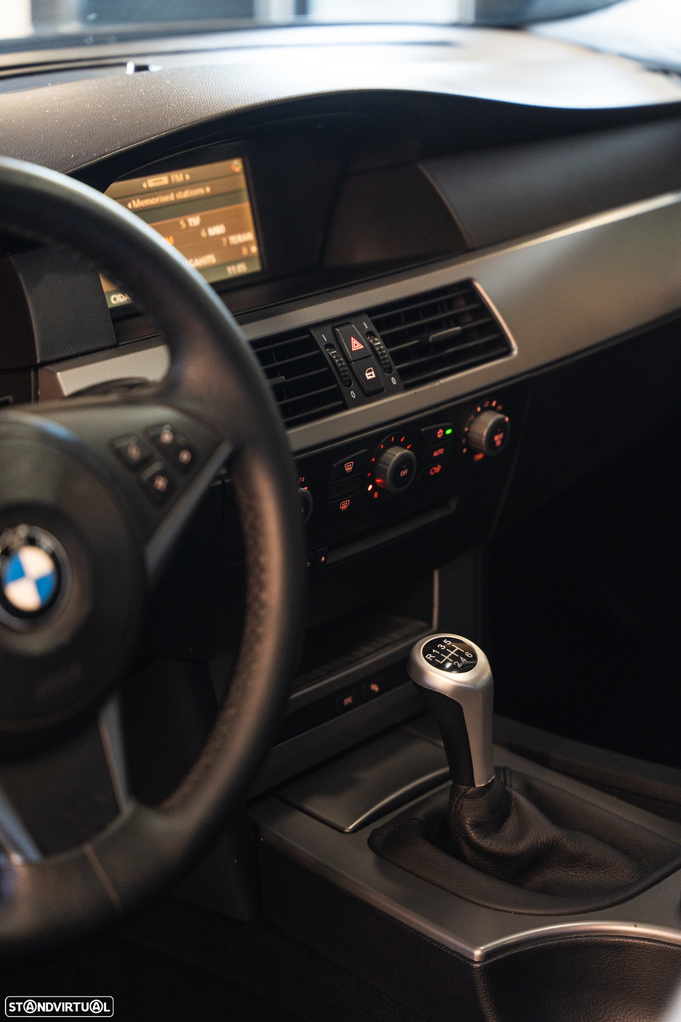 BMW 525 d Touring - 16