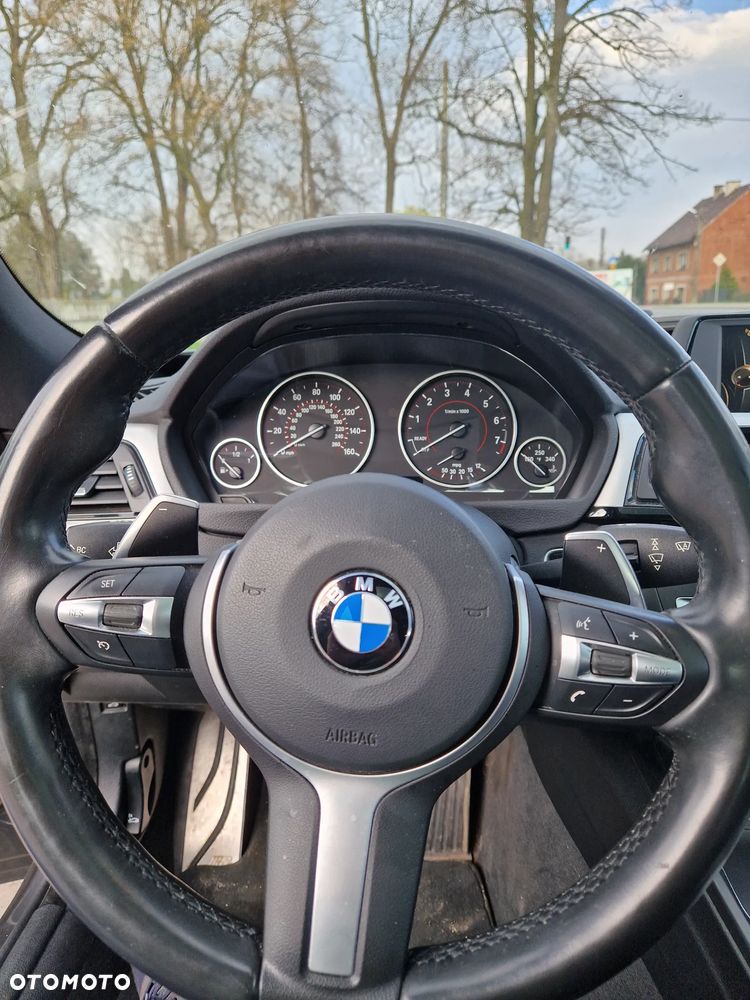 BMW 3GT 335i xDrive M Sport - 17