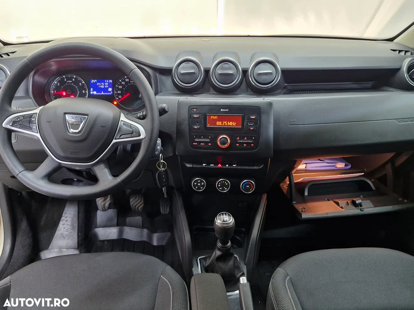 Dacia Duster 1.6 4x2 Laureate - 3