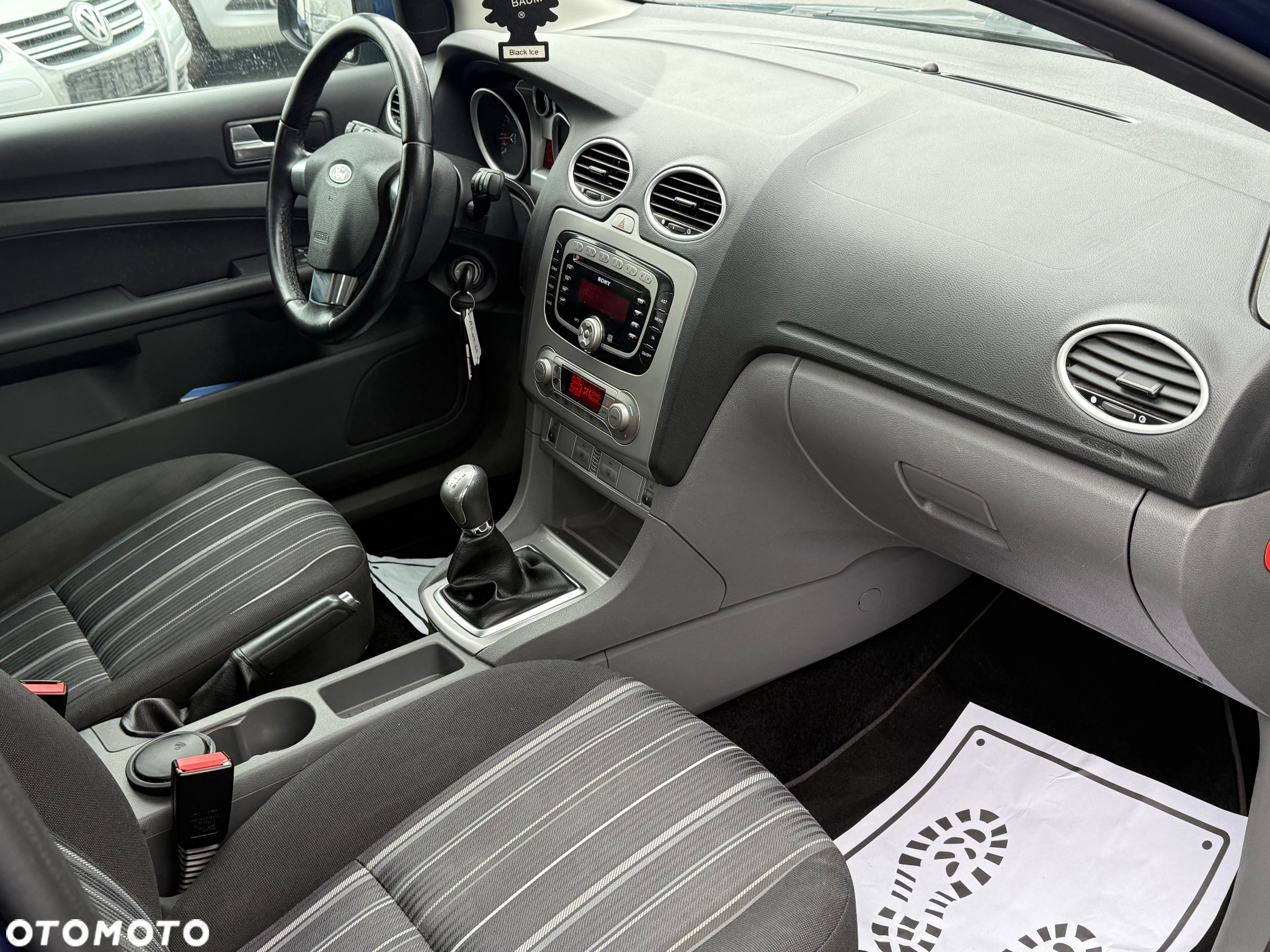 Ford Focus 1.6 16V Titanium - 9