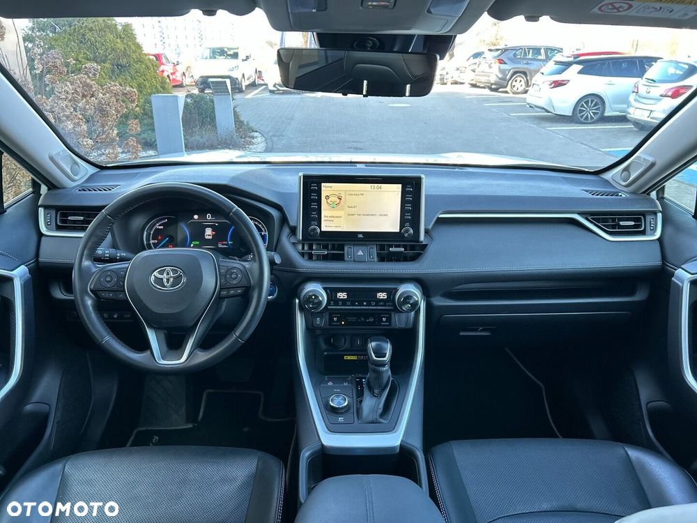 Toyota RAV4 - 11