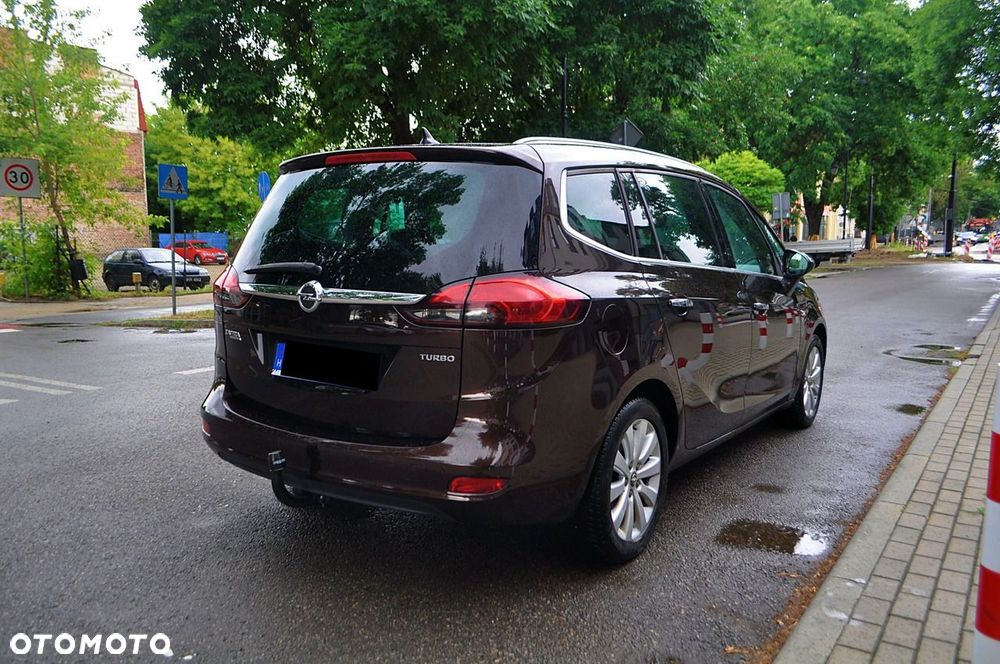 Opel Zafira 1.4 T Elite - 5