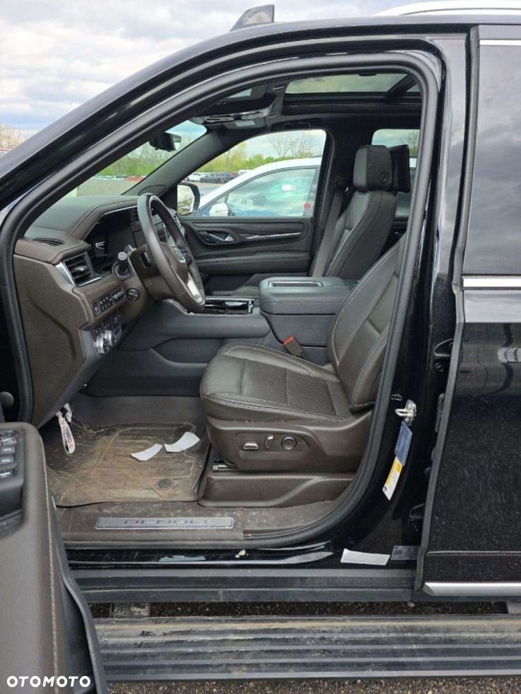 GMC Yukon - 7