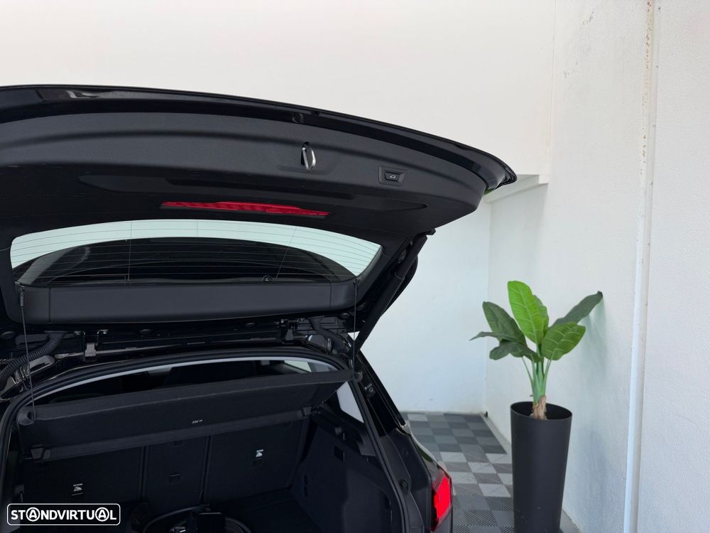 BMW 225xe Active Tourer e xDrive - 24