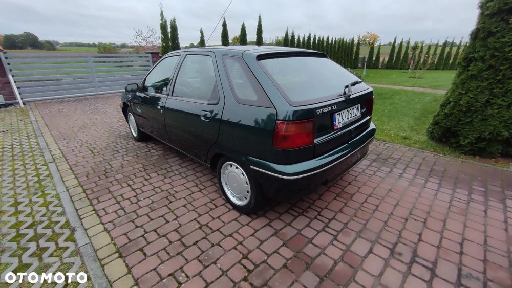 Citroën ZX - 9
