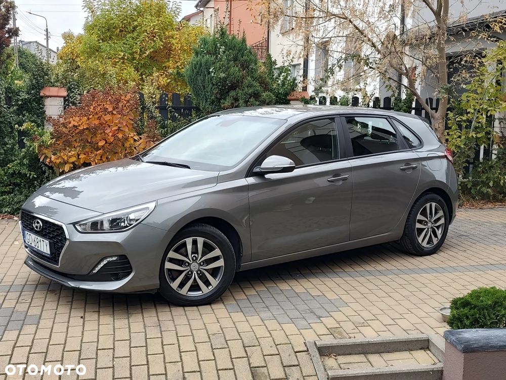 Hyundai i30 1.4 Classic + - 3
