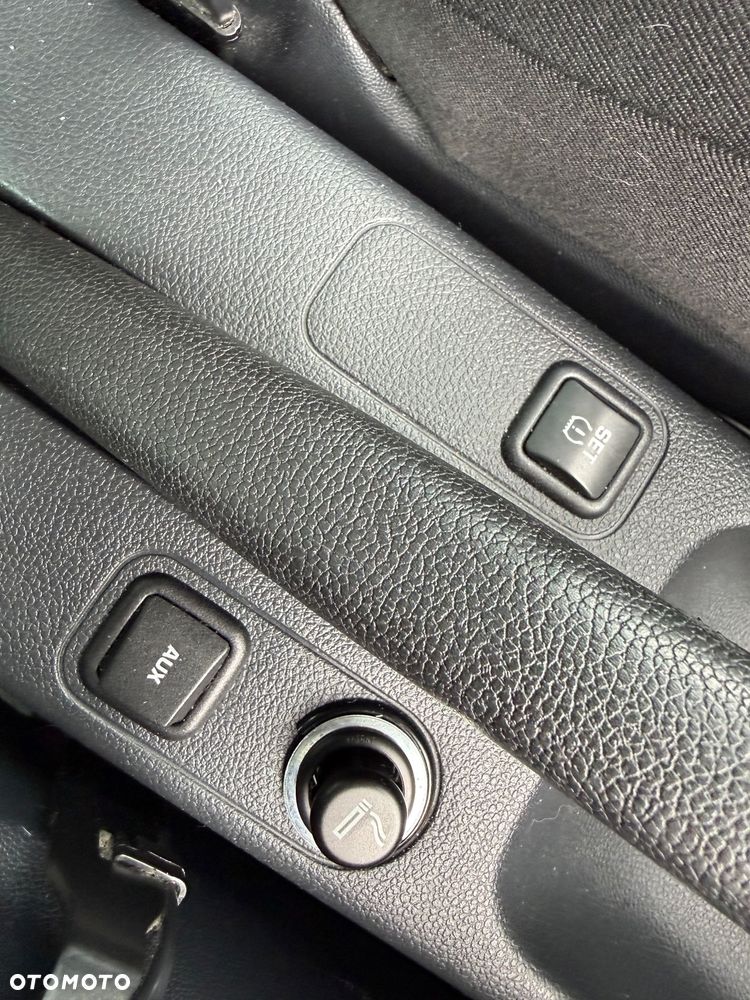 Skoda Roomster 1.6 TDI DPF Ambition - 26