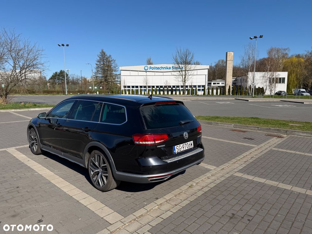 Volkswagen Passat Alltrack - 4