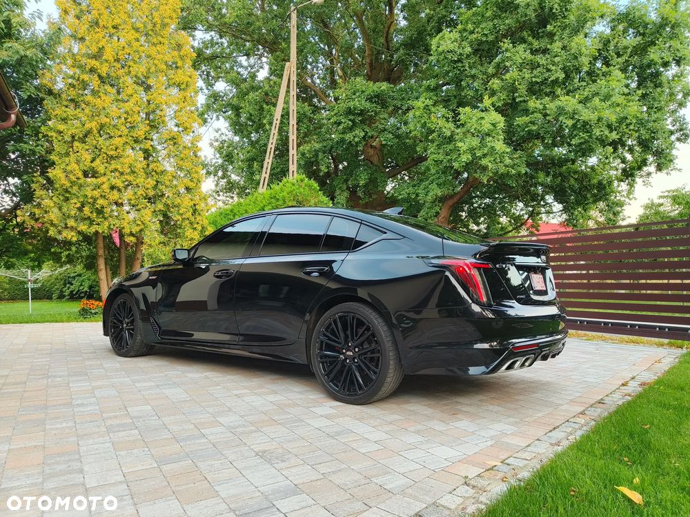 Cadillac CT5 - 13