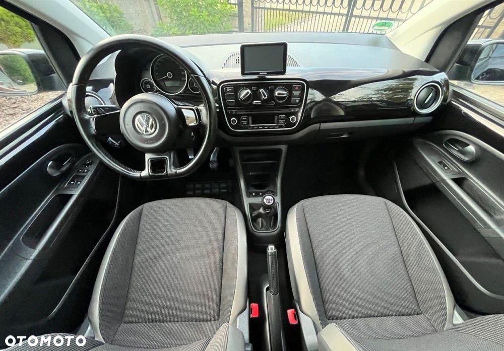 Volkswagen up! - 18