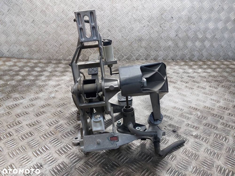 KOMPLET PEDAŁÓW AUDI A4 B6 8E1721117A 8E1721316A 8E1721523A - 4