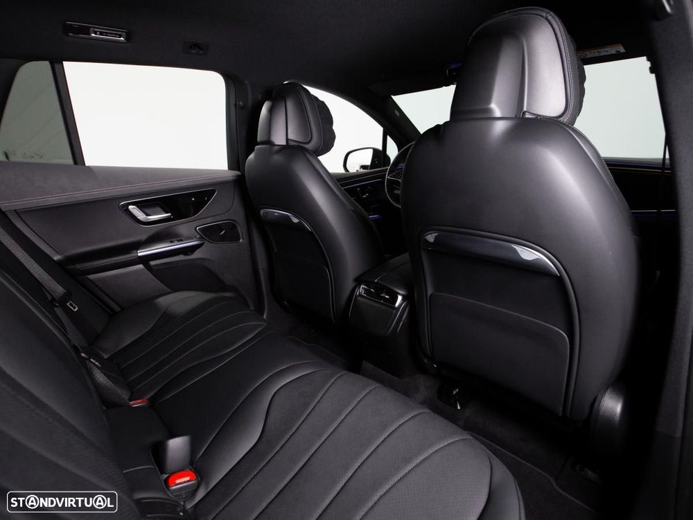 Mercedes-Benz EQE SUV 350+ - 11