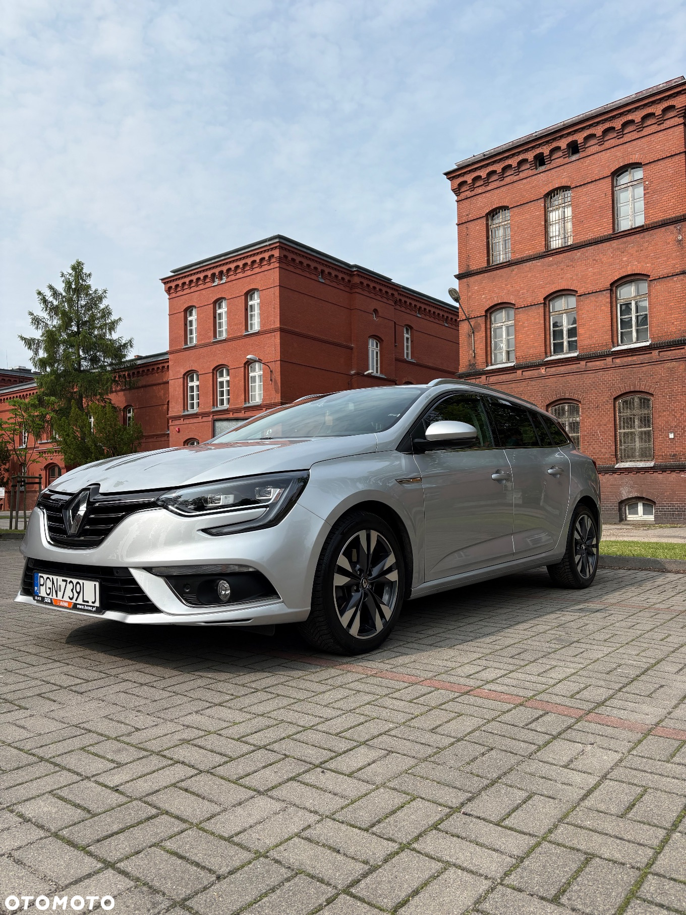 Renault Megane 1.3 TCe FAP Intens - 2