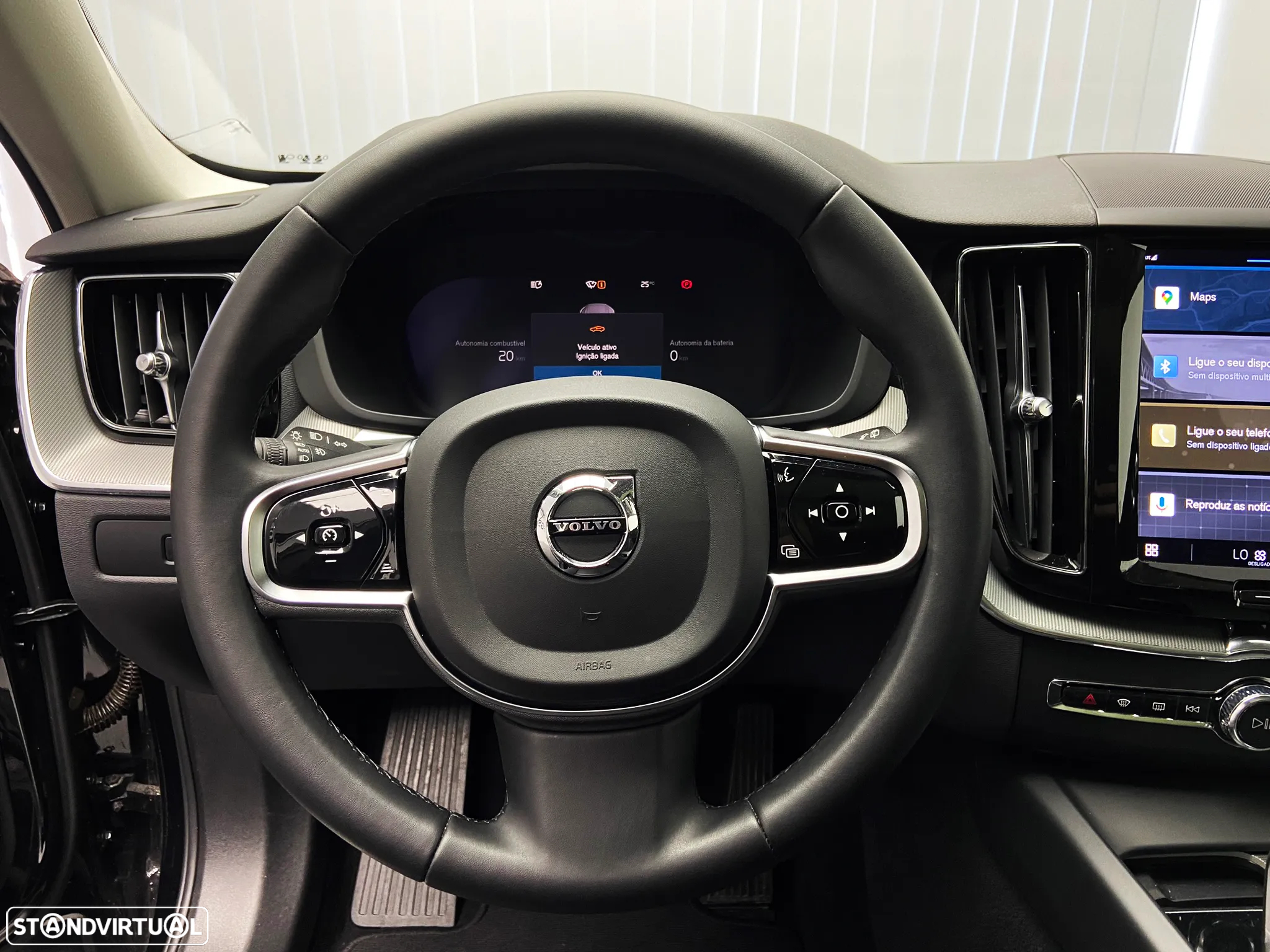 Volvo XC 60 2.0 T6 PHEV Plus Dark AWD - 13