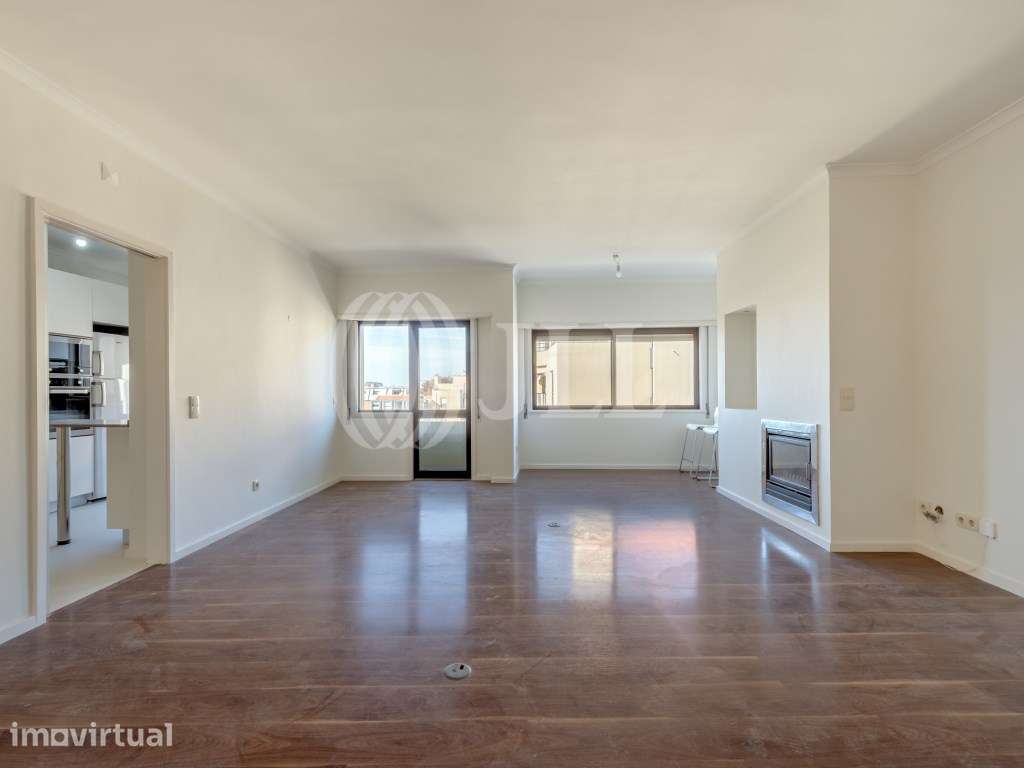 Apartamento T4, com um lugar de garagem, no Porto - Grande imagem: 4/29
