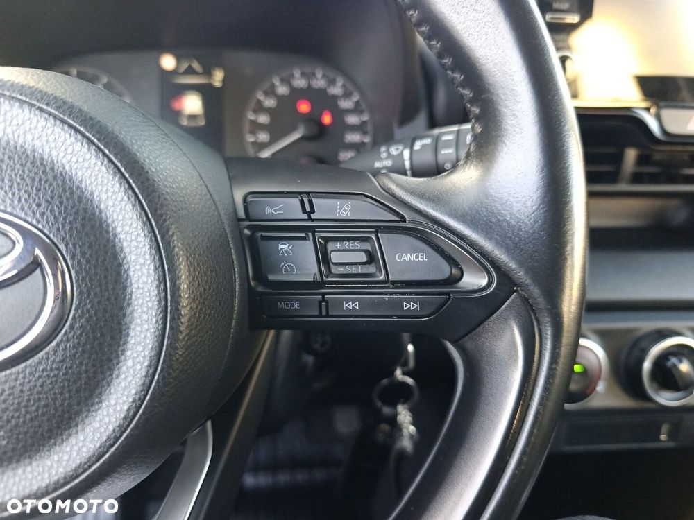 Toyota Yaris 1.5 Comfort - 33