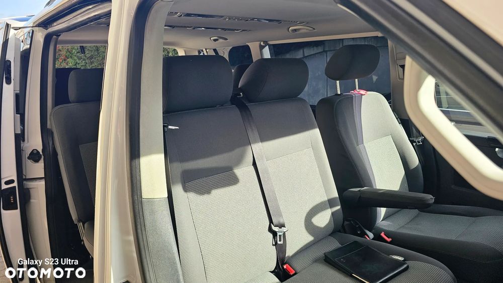 Volkswagen Caravelle L1 Comfortline - 19