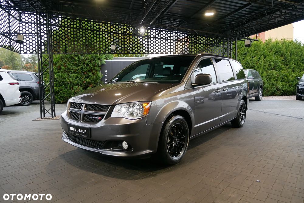 Dodge Grand Caravan - 1