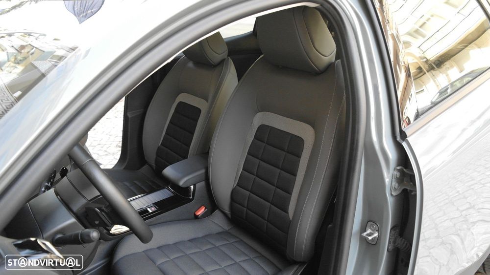 Citroën C4 1.2 Hybrid Plus e-DSC6 - 30